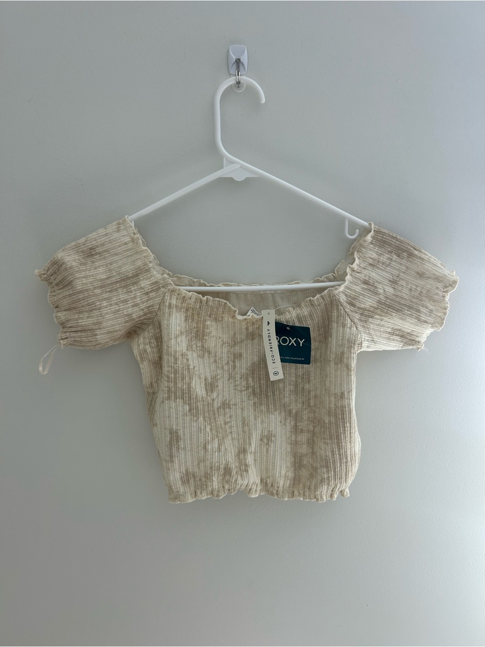 Roxy Beige Tie-Dye Smocked Off-Shoulder Crop Top - Picture 2 of 2